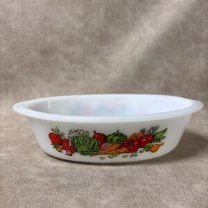 Vintage Glasbake J235 Vegetable Medley dish